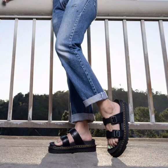 Dr Martens MYLES BRANDO LEATHER BUCKLE SLIDE SANDALS - Picture 2 of 8